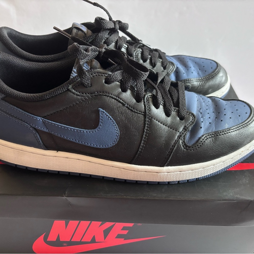 Jordan 1 Retro Low OG Mystic Navy Mens Size 13 CZ0790-041 Nike Sneakers - Picture 2 of 11